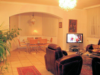 Living/Dining area